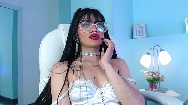 Emerald_gh Live XXX-chat