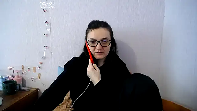 دردشة Shiny_gine الجنسية المباشرة