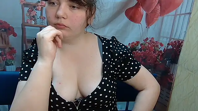 NeonilaLisova Chat XXX in diretta