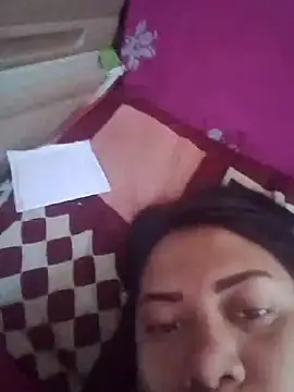 kiefhy Pertunjukan Webcam