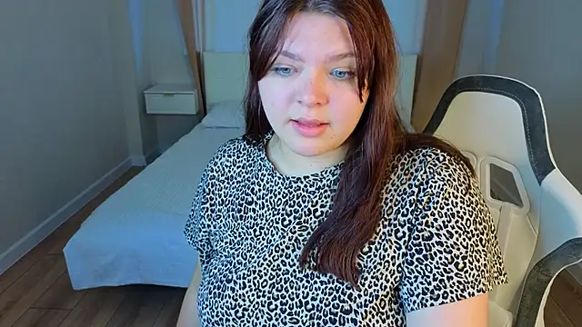 Živý XXX chat Evelyne_Loo