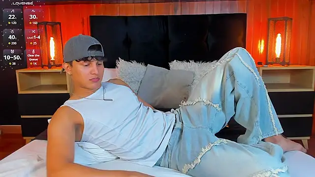 Leo_Savage_'s Webcam Show