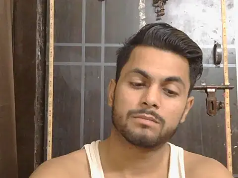 Stubborndesiboy: απευθείας συνομιλία ΧΧΧ