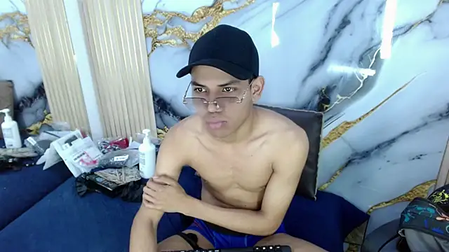 عرض كام DaviidBuckx_