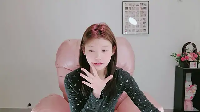yang_12 即時 XXX 聊天