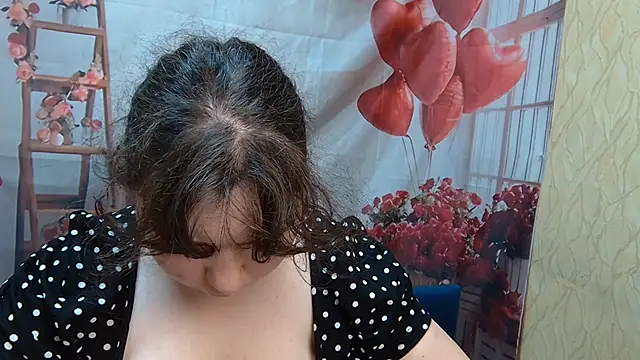 NeonilaLisova – Naživo XXX chat