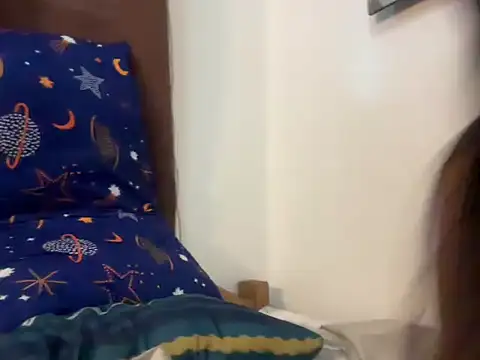Ur_ts_morenaxx's Webcam Show