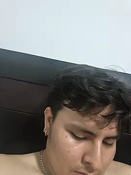lukesins777 ওয়েবক্যাম শো