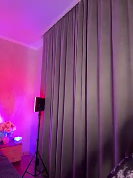 FlexibleDoll_'s Live XXX Chat