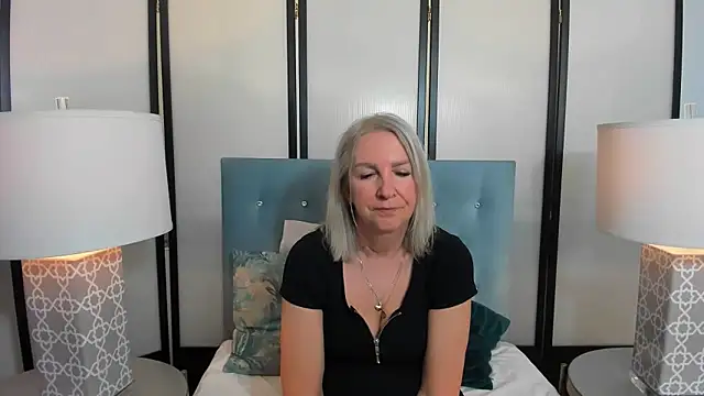 EricaTop's Live XXX Chat