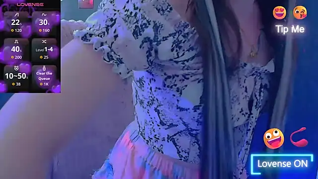 Violla_My Adlı Modelin Canlı XXX Sohbeti