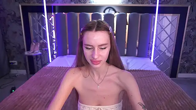 Snow_WhiteeeX Live XXX-Chat
