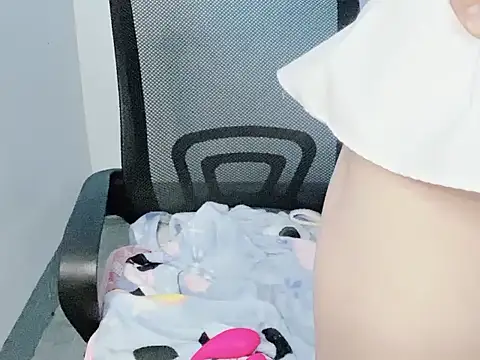 Miumiu028's Live XXX Chat