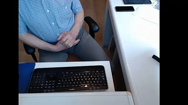 dutchpornking's Live XXX Chat