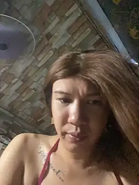 Živý XXX chat manilafoxts