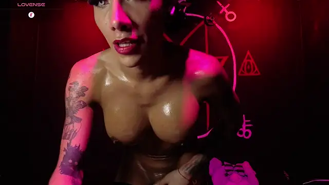 Show de Victoriavampire666 na webcam