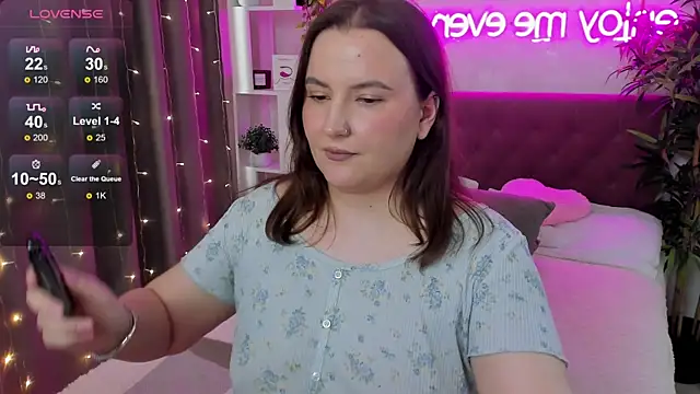 FeralPeach Chat XXX live