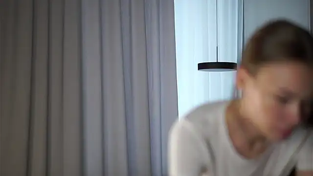 Chat XXX en directo de UlrikeStillwell