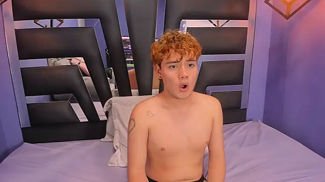 VeluniLiore Chat XXX in diretta