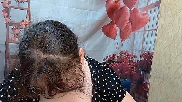 NeonilaLisova's Live XXX Chat