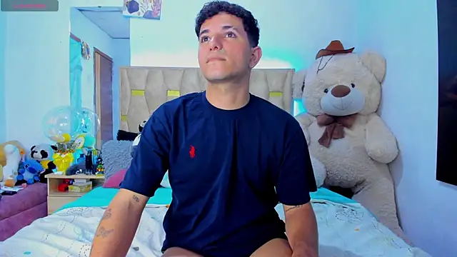 patrick_sanzz's Webcam Show