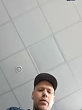 BeYourToy Webcam-Show