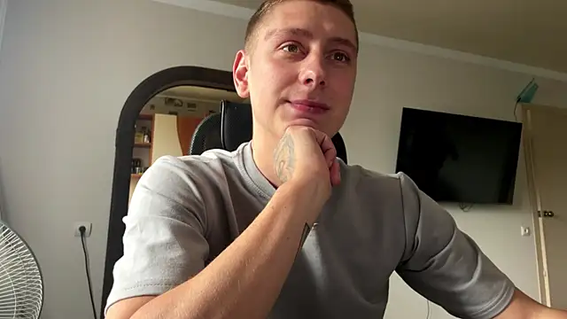 Keksik_ – webcam-show