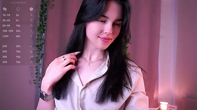 Chat +18 de MirnaTellado ao vivo