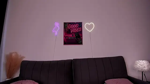 naomi_asian webkamerás műsora