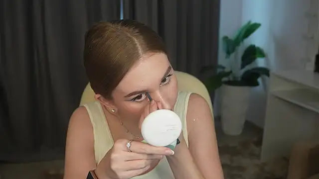 KeshiaSpiva – webcam-show