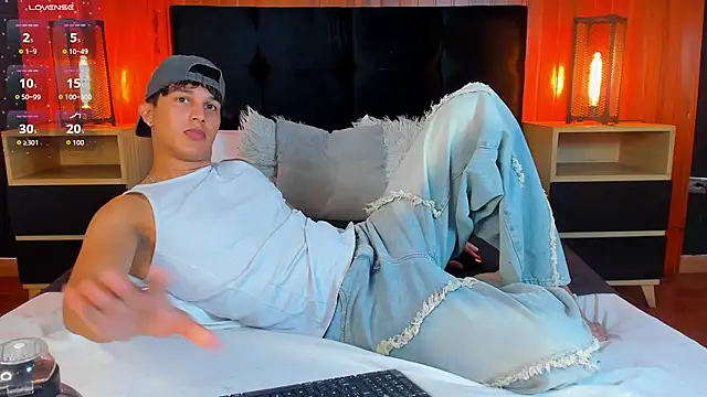 Chat XXX Live Leo_Savage_