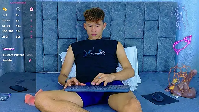 NicolasTorrez Chat XXX live