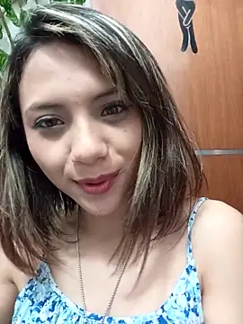 Dama_Scarlata18's Live XXX Chat