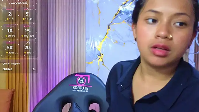 Chat +18 de Maile_Tay ao vivo