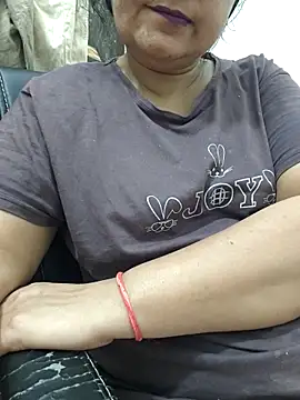 piryasharma005's Live XXX Chat