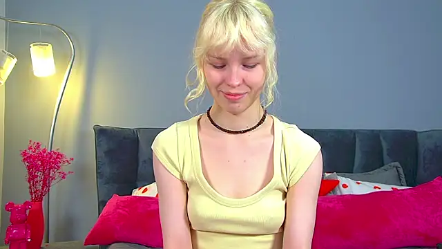 Chat XXX en directo de HannahHollis