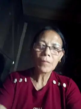 XXX chat uživo modela toyo_668