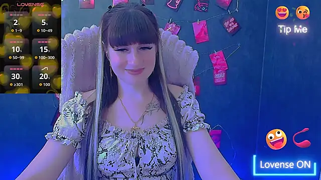 XXX chat uživo modela Violla_My