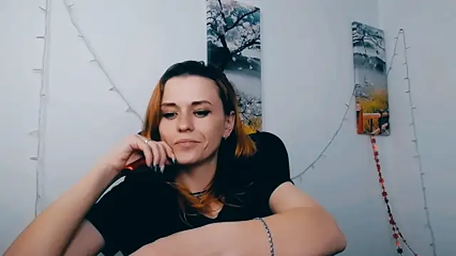 Czat XXX na żywo – PeppyMia