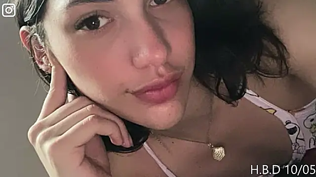 Živý XXX chat diamonddaphne