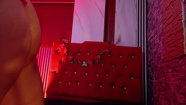 mia_hernnandez élő XXX-chatje