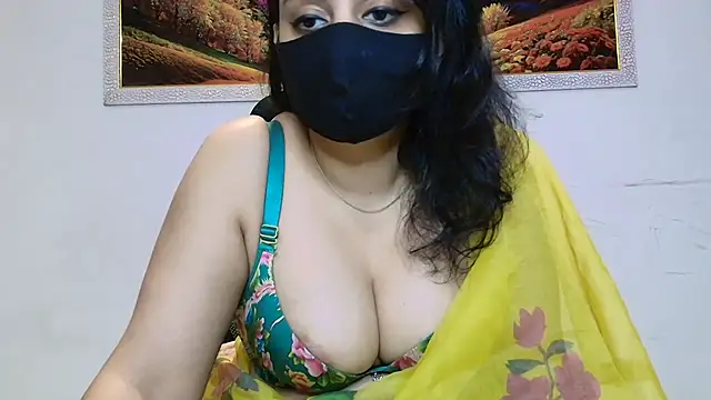 แชท XXX สดของ MilkyQueen69