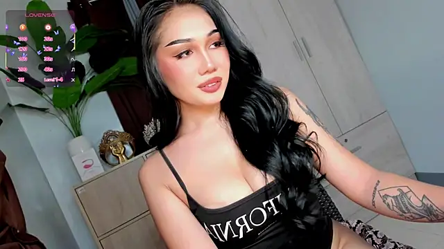 bl4ck_c4rd_pun1sh3r Pertunjukan Webcam