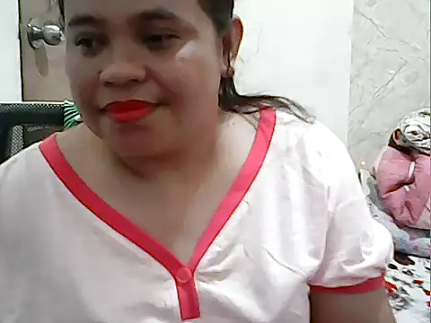 Chat XXX en directo de cutechubbypinay