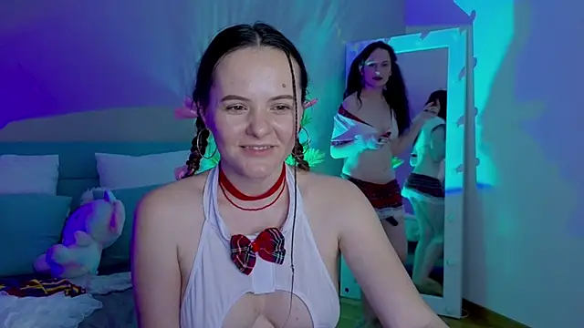 L1ittle_kitty_ webkamerás műsora