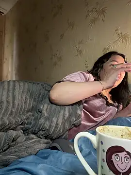 Naughtbaby_2025 라이브 XXX 채팅