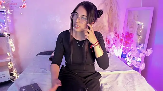 Valk_submissive 现场XXX聊天