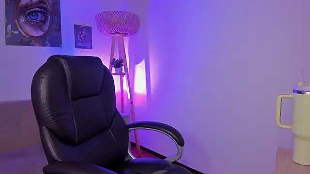Webkamerová show NaomiSaenz_