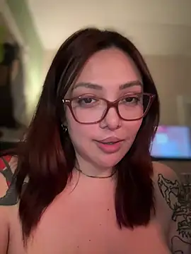Pumpkin_bunny Show in webcam