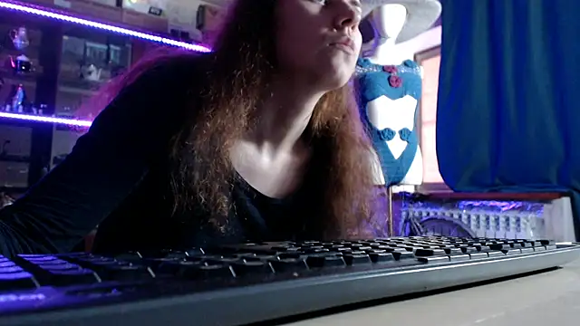 Živý XXX chat pa1e_pr1ncess